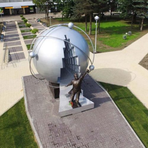 Памятник Первопроходцам атомной энергетики, г. Обнинск